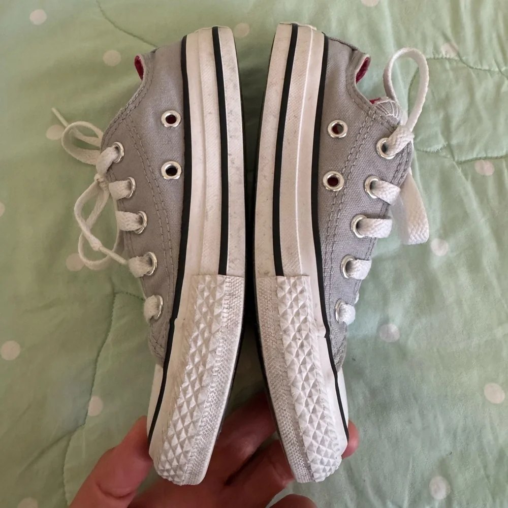 Converse Kids Gray Sneakers Kids size 11
